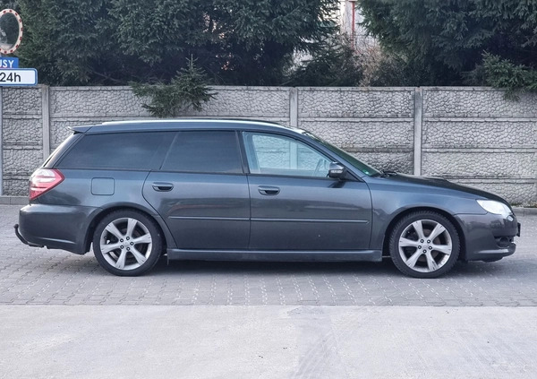 Subaru Legacy cena 6000 przebieg: 195500, rok produkcji 2009 z Trzebinia małe 211